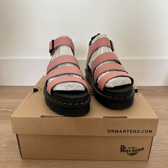 Dr. Martens Blair’s Sandal Platform - Picture 3 of 4
